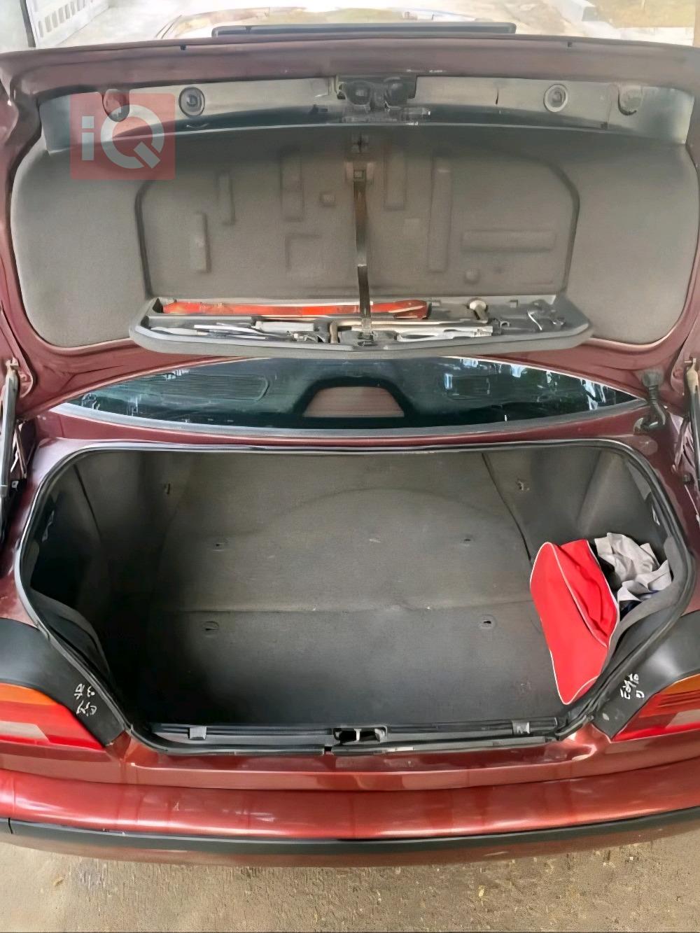 بی ئێم دەبڵیو سیریەس 5